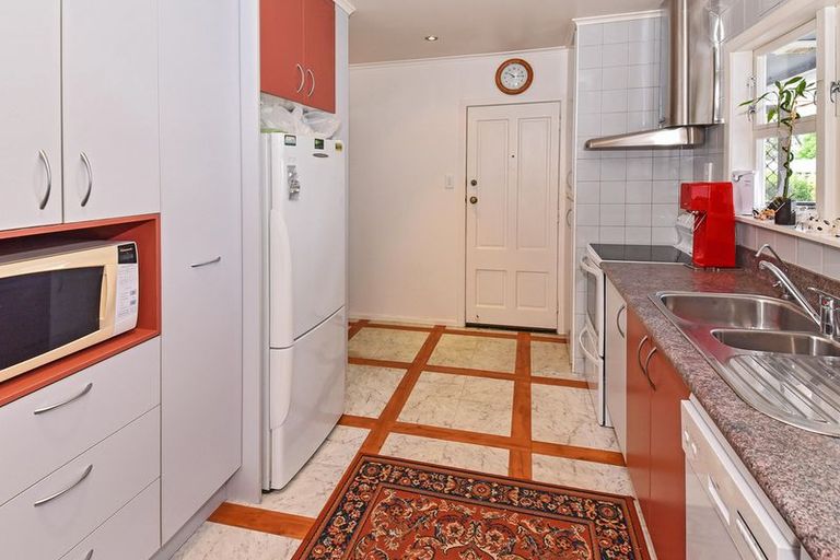 Photo of property in 10 O'connell Street, Manurewa, Auckland, 2102