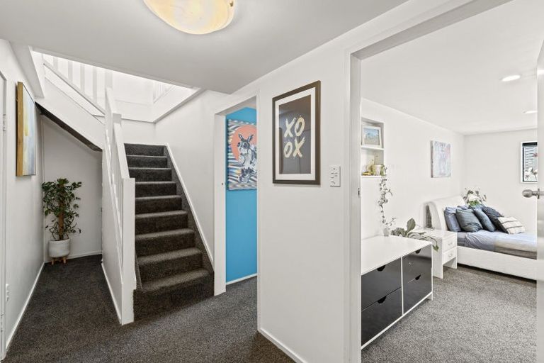 Photo of property in 106 Mount View Road, Bastia Hill, Whanganui, 4500