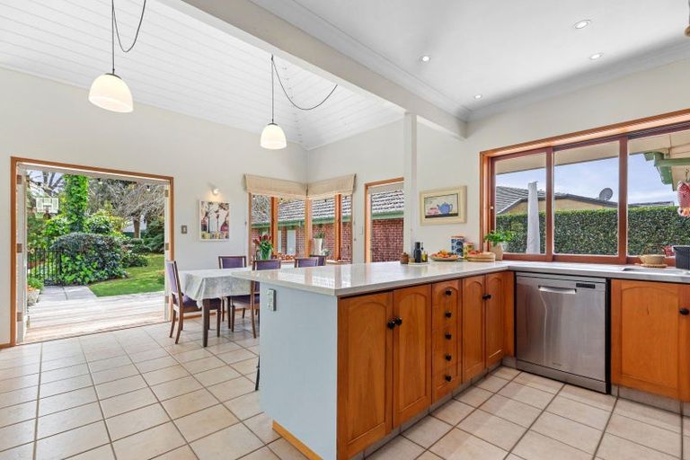 Photo of property in 221 Grange Road, Otumoetai, Tauranga, 3110