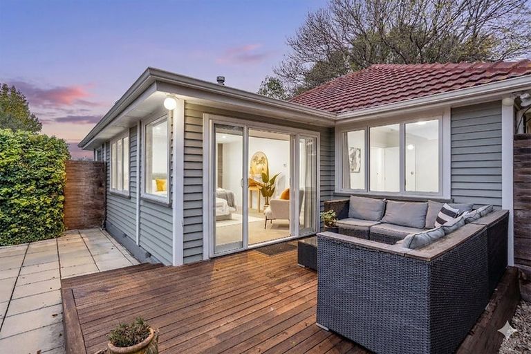 Photo of property in 197a Main North Road, Redwood, Christchurch, 8051