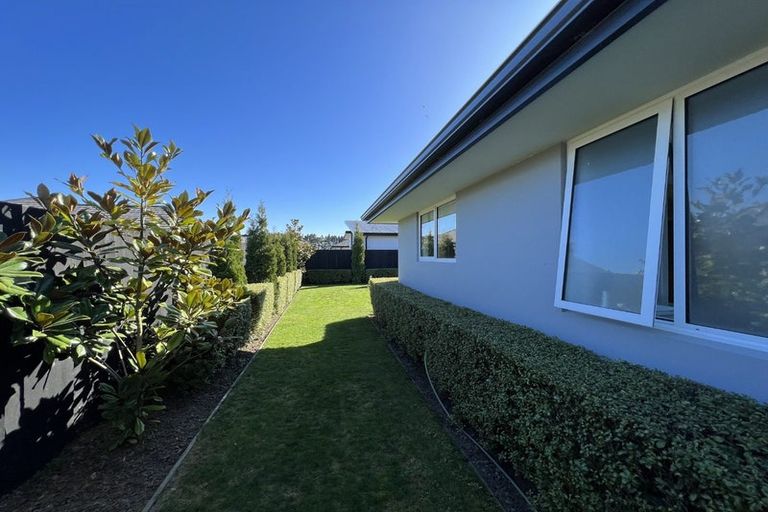 Photo of property in 48 Dunlops Crescent, Marshland, Christchurch, 8083