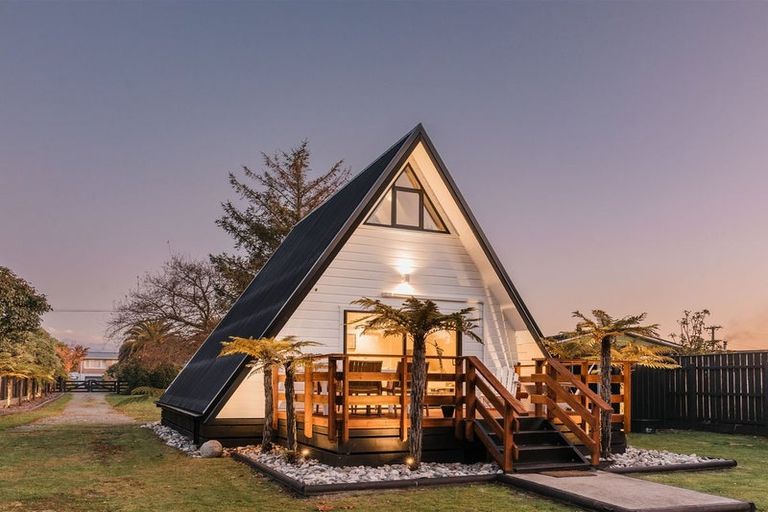 Photo of property in 25 Orowaiti Road, Westport, 7825