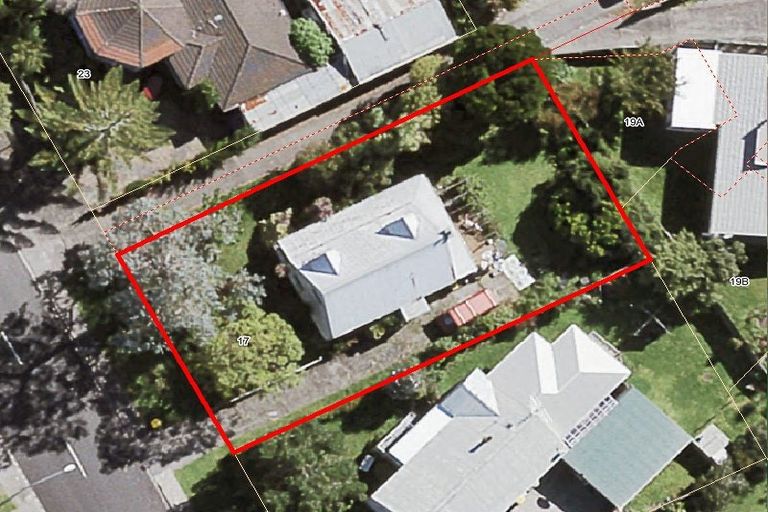 Photo of property in 17 Farwood Drive, Henderson, Auckland, 0612