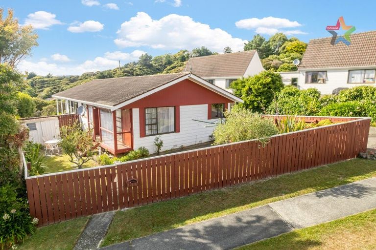 Photo of property in 212a Staithes Drive South, Whitby, Porirua, 5024
