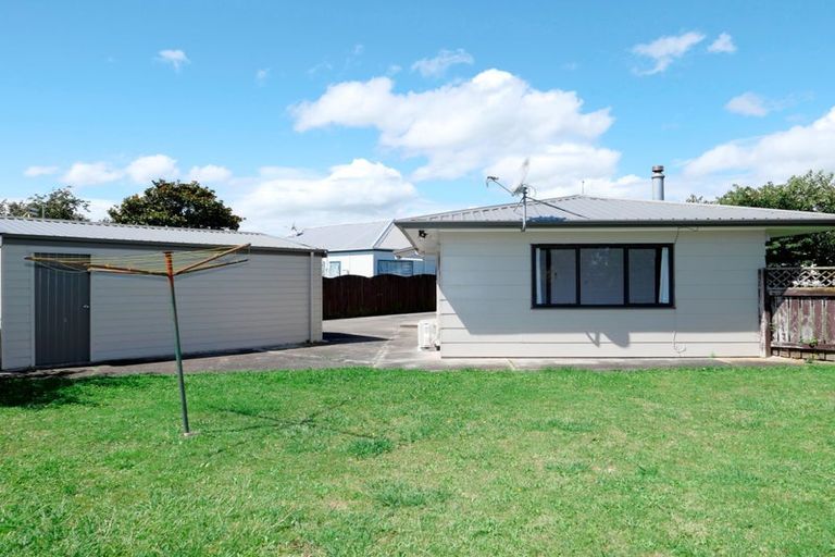 Photo of property in 26 Perth Street, Levin, 5510