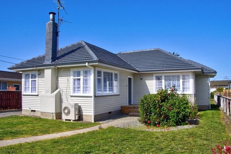 Photo of property in 107 Dixon Street, Masterton, 5810