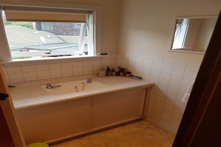 Photo of property in 1/42 Ngaio Street, Saint Martins, Christchurch, 8022