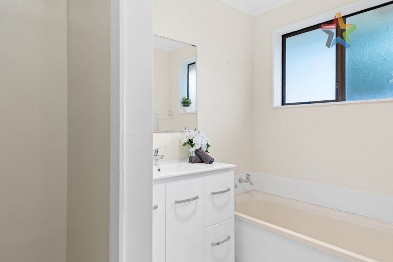 Photo of property in 1/7 Jutland Street, Waterloo, Lower Hutt, 5011