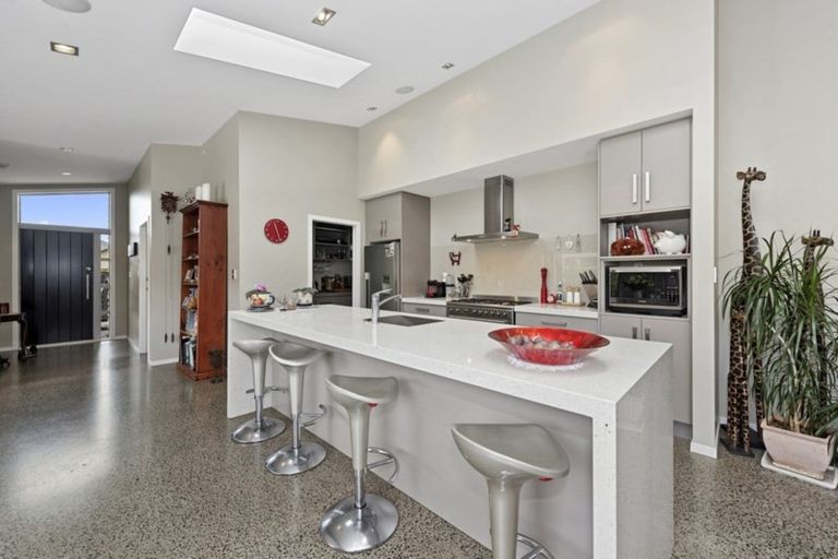 Photo of property in 56 Palliser Drive, Huntington, Hamilton, 3210