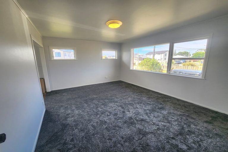 Photo of property in 22 Hokianga Street, Mangere East, Auckland, 2024
