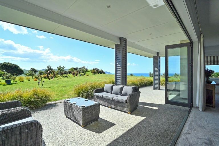 Photo of property in 63 Waipuka Road, Waimarama, Havelock North, 4294