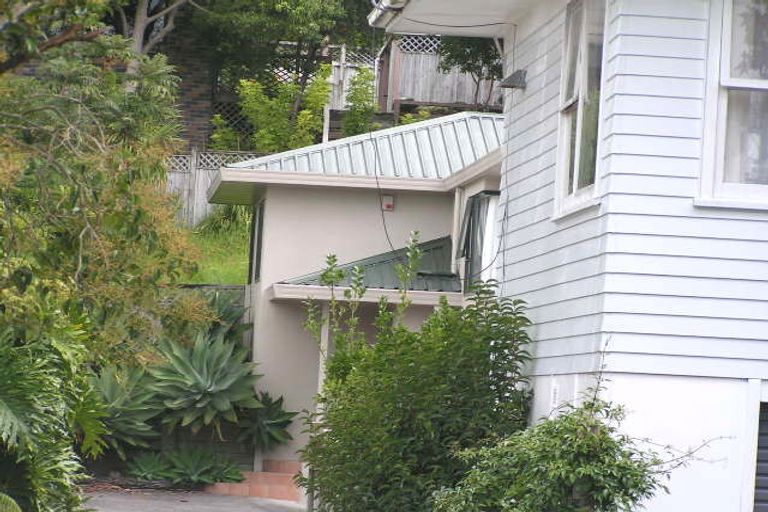 Photo of property in 1/54 Becroft Drive, Forrest Hill, Auckland, 0620