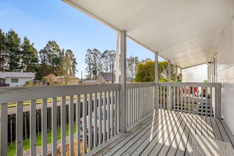 Photo of property in 19a Sunline Place, Ngongotaha, Rotorua, 3010