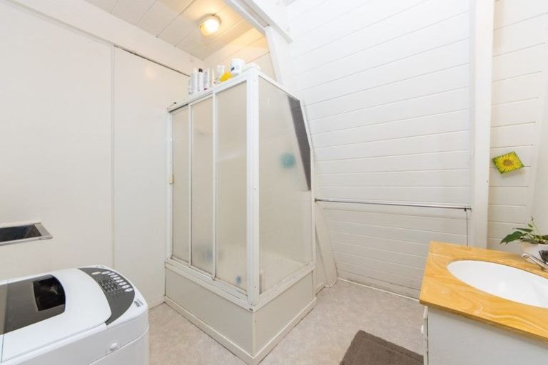 Photo of property in 2/44 Castleton Street, Birkdale, Auckland, 0626