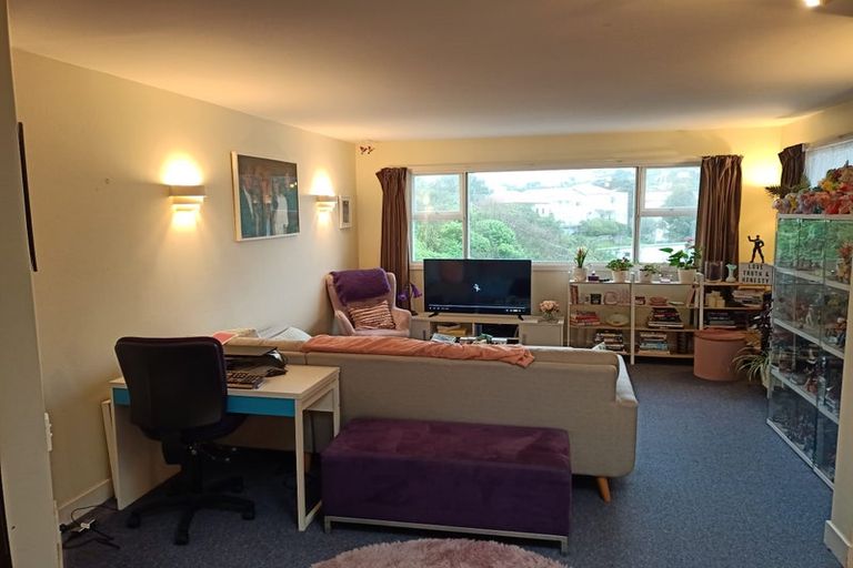 Photo of property in Parkland Flats, 19/51u Adams Terrace, Kelburn, Wellington, 6021