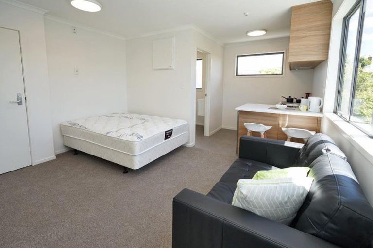 Photo of property in 2/34 Beatty Street, Melville, Hamilton, 3206