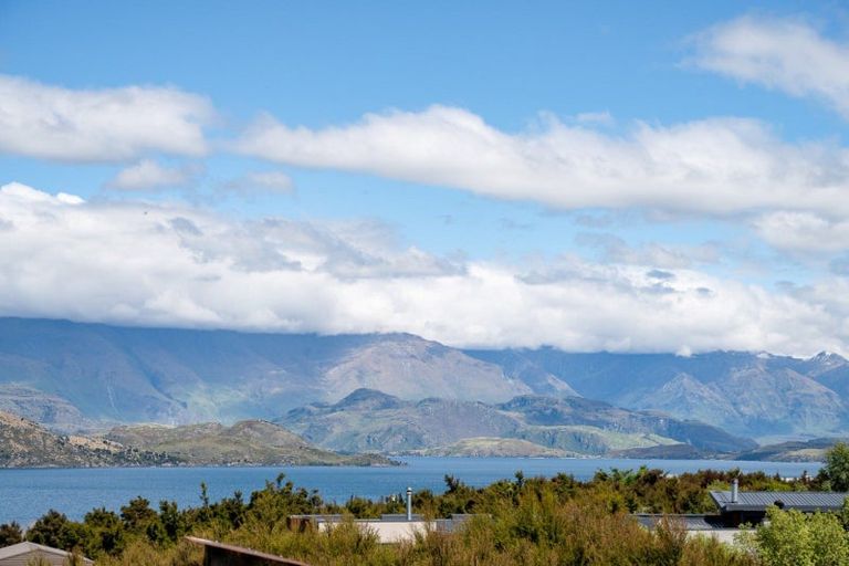 Photo of property in 65 Infinity Drive, Wanaka, 9305