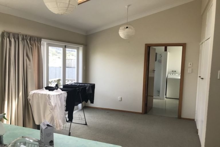 Photo of property in 126 Daniell Street, Newtown, Wellington, 6021