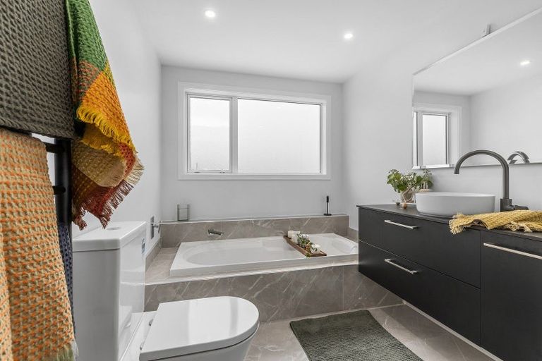 Photo of property in 91 Karepa Street, Brooklyn, Wellington, 6021