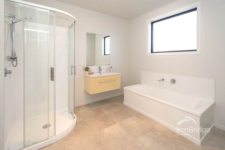 Photo of property in 439 Bower Avenue, Parklands, Christchurch, 8083