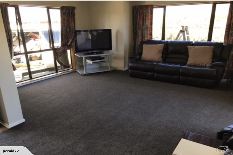 Photo of property in 12 Oldham Place, Darfield, 7510