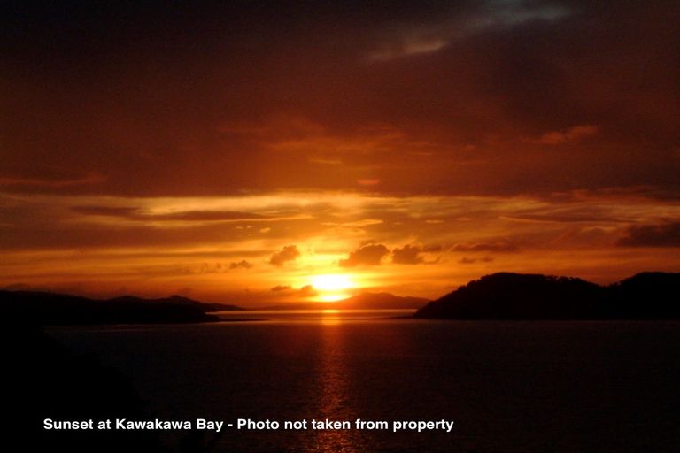 Photo of property in 99 Kawakawa Bay Coast Road, Kawakawa Bay, Papakura, 2585