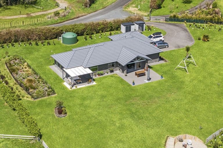 Photo of property in 210 Maude Road, Kaimiro, New Plymouth, 4371
