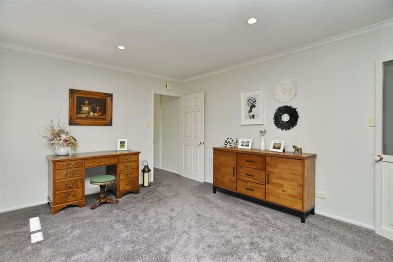 Photo of property in 20 Innisfree Place, Northwood, Christchurch, 8051