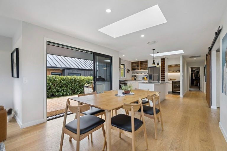 Photo of property in 28 Mcadam Drive, Jacks Point, Queenstown, 9371