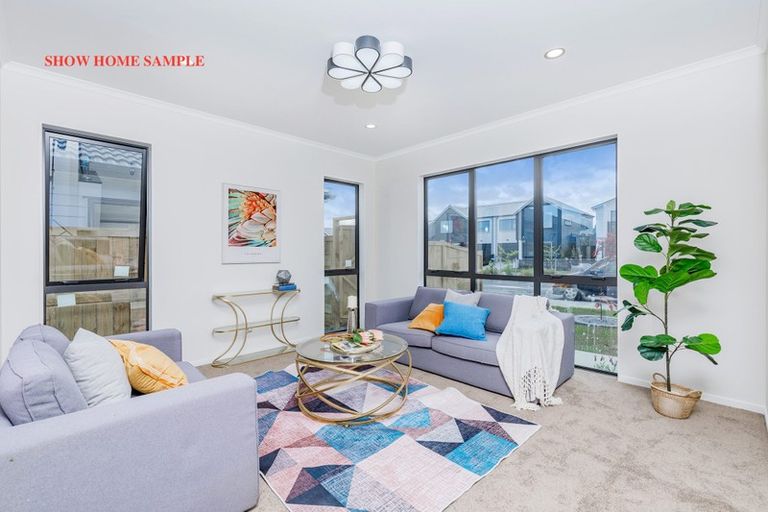 Photo of property in 9 Dida Park Drive, Kumeu, 0810