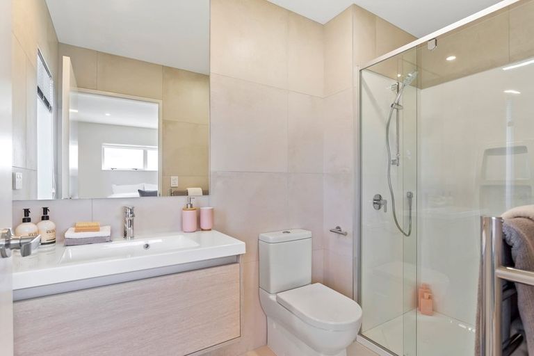 Photo of property in 32 Riria Crescent, Takanini, 2112