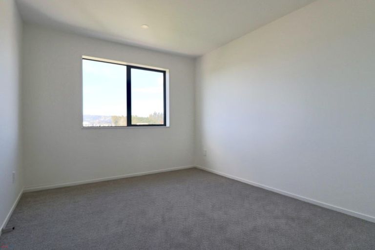 Photo of property in 25 Woven Place, Karaka, 2113