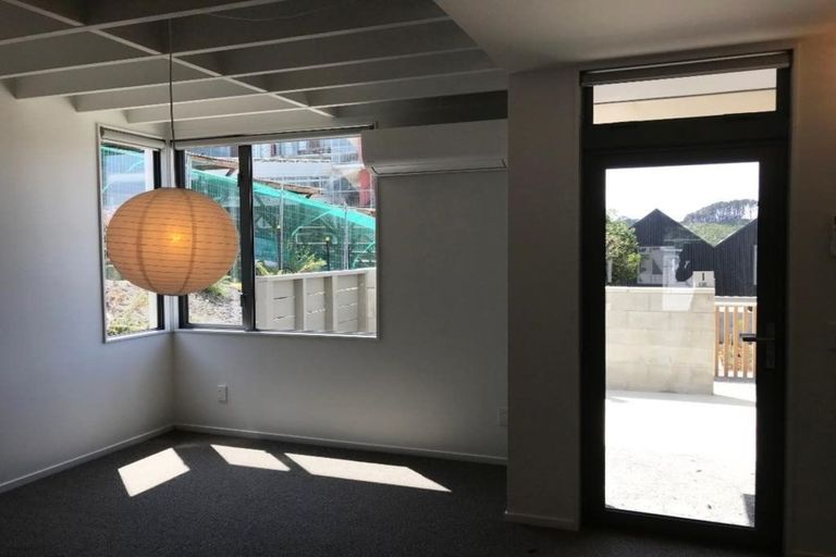 Photo of property in 383 Adelaide Road, Newtown, Wellington, 6021