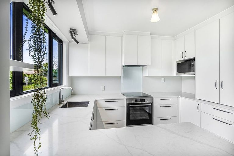 Photo of property in 8 Tuirangi Street, Flagstaff, Hamilton, 3210
