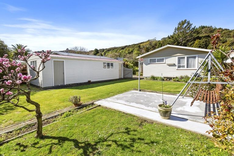 Photo of property in 13 Mataura Grove, Wainuiomata, Lower Hutt, 5014