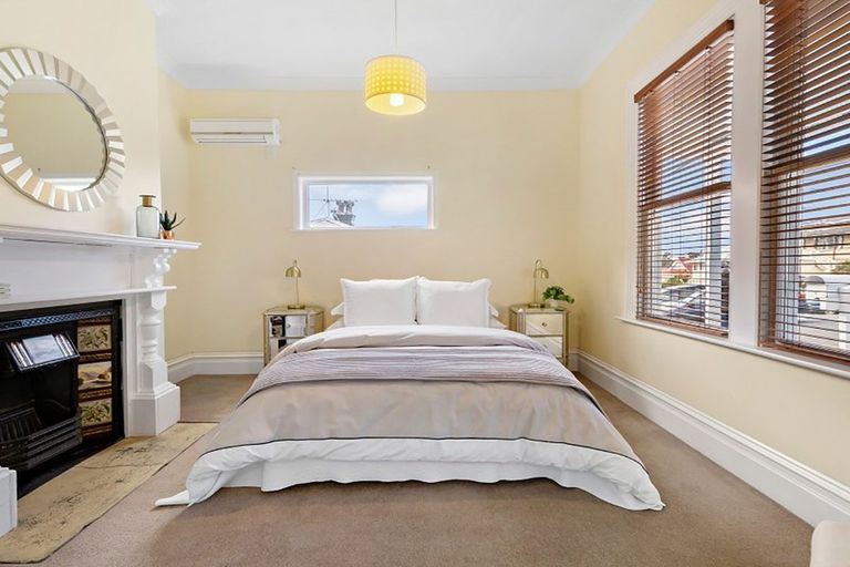 Photo of property in 38 Todman Street, Brooklyn, Wellington, 6021