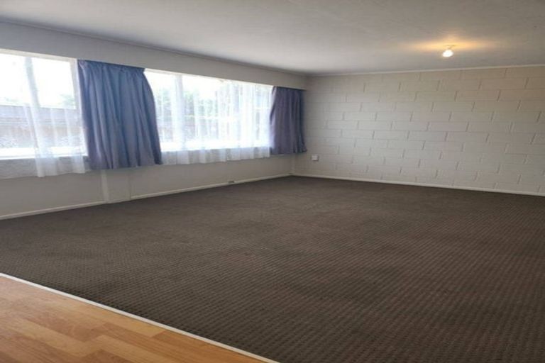 Photo of property in 4/22 Deere Avenue, Fenton Park, Rotorua, 3010