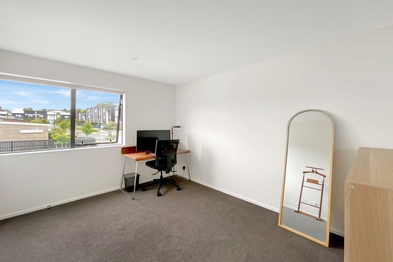 Photo of property in 5/85 Selo Street, Glen Eden, Auckland, 0602
