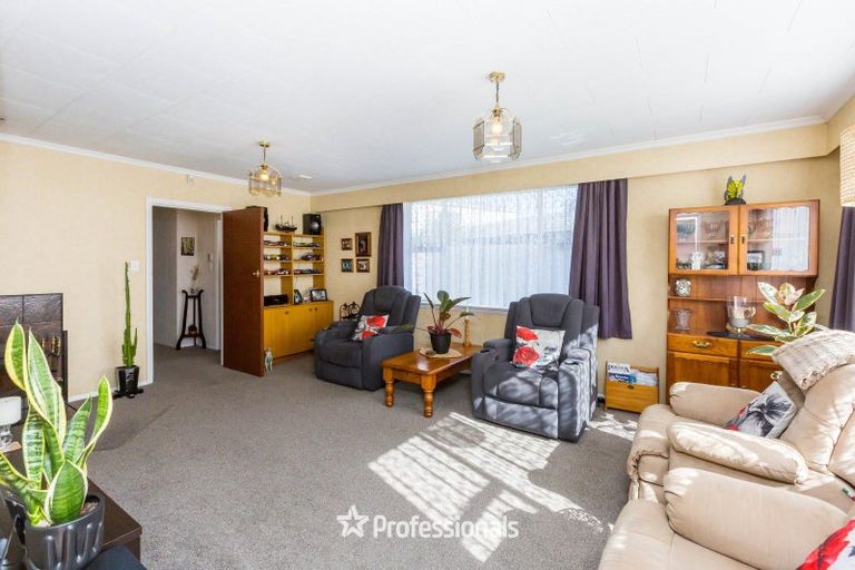 Photo of property in 39a Moeraki Road, Maoribank, Upper Hutt, 5018