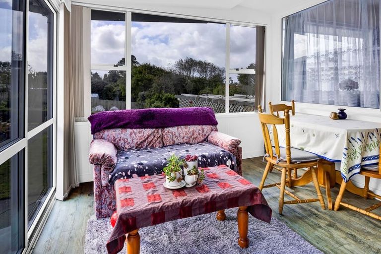 Photo of property in 14 Ropata Street, Hawera, 4610