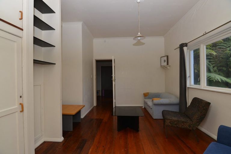 Photo of property in 81 Hill Street, Thorndon, Wellington, 6011