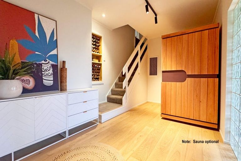 Photo of property in 15 Harper Street, Chatswood, Auckland, 0626