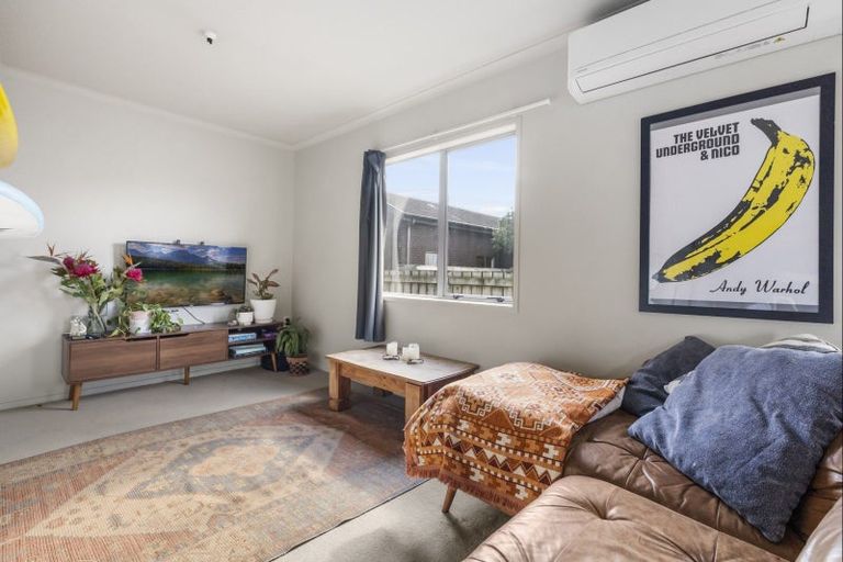 Photo of property in 10 Gordon Road, Mount Maunganui, 3116
