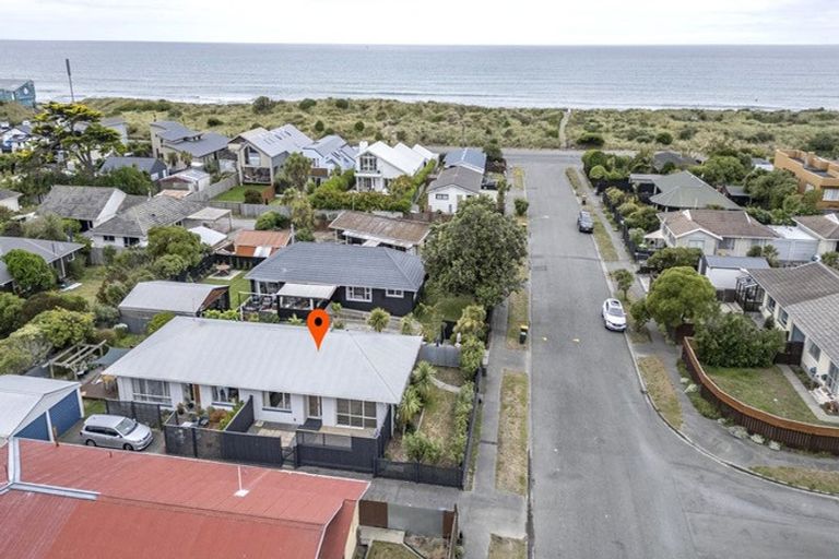 Photo of property in 23 Pandora Street, North New Brighton, Christchurch, 8083