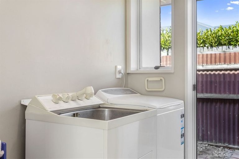 Photo of property in 3/35 Tyrone Street, Belfast, Christchurch, 8051
