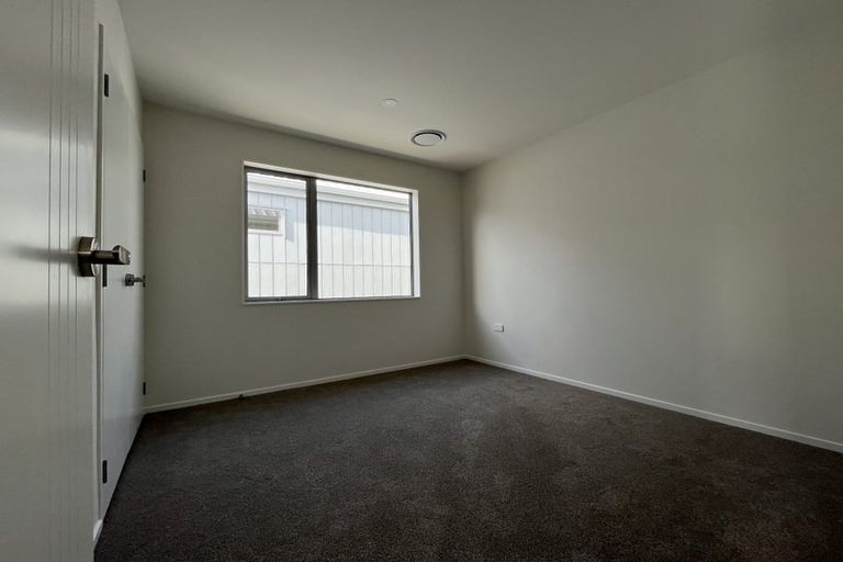 Photo of property in 8 Hoia Street, Papakura, 2110