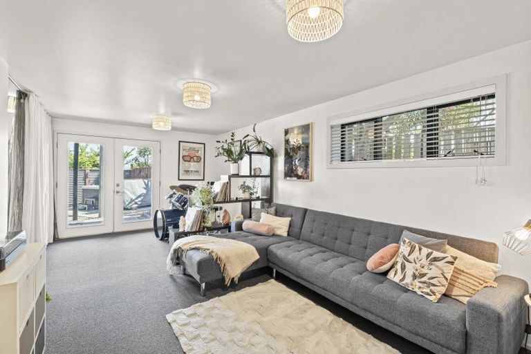 Photo of property in 106 Mount View Road, Bastia Hill, Whanganui, 4500