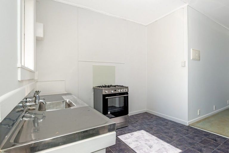 Photo of property in 285 Aberdeen Road, Gisborne, 4010