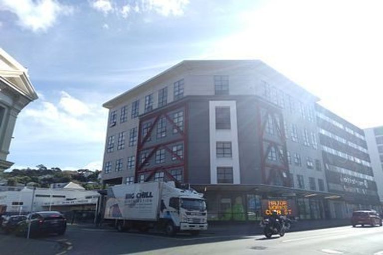 Photo of property in Urbane Apartments, 51/29 Webb Street, Mount Cook, Wellington, 6011