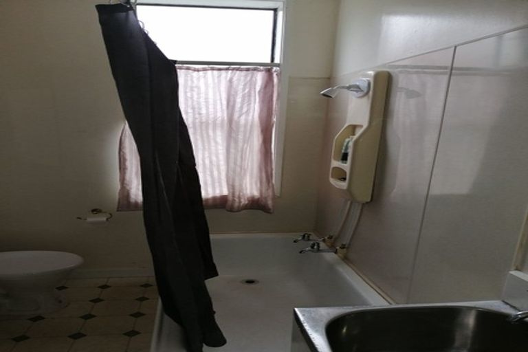 Photo of property in 20f3 Rotoiti Street, Johnsonville, Wellington, 6037